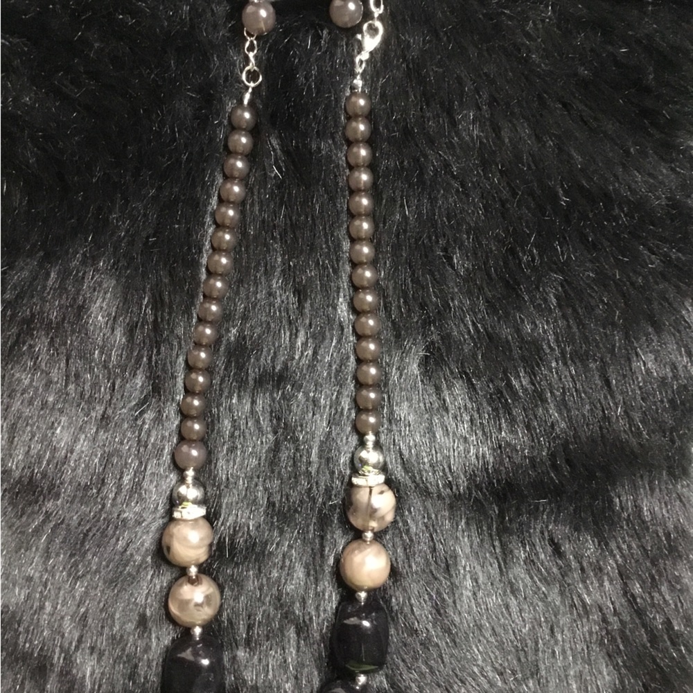 Necklace Set - Picture 2 of 4